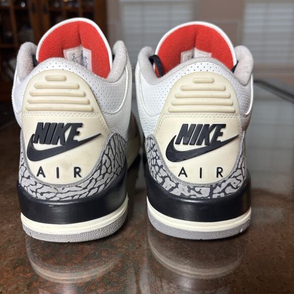 Nike Air Jordan 3 Retro Sneakers Mens Size 8 White Cement Reimagined Basketball